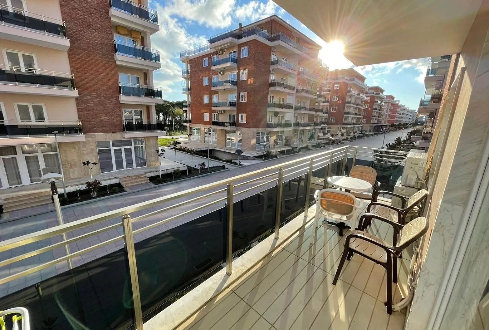 Fishta Apartament location