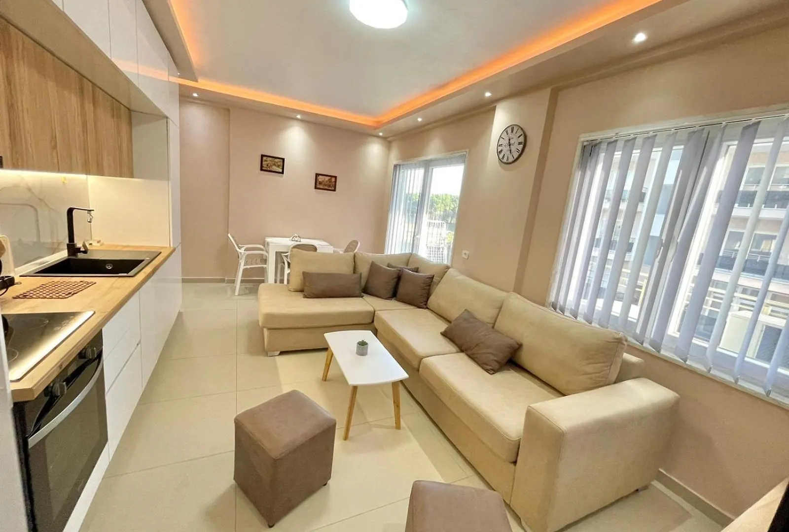Fishta Apartament Velipoje Apartment